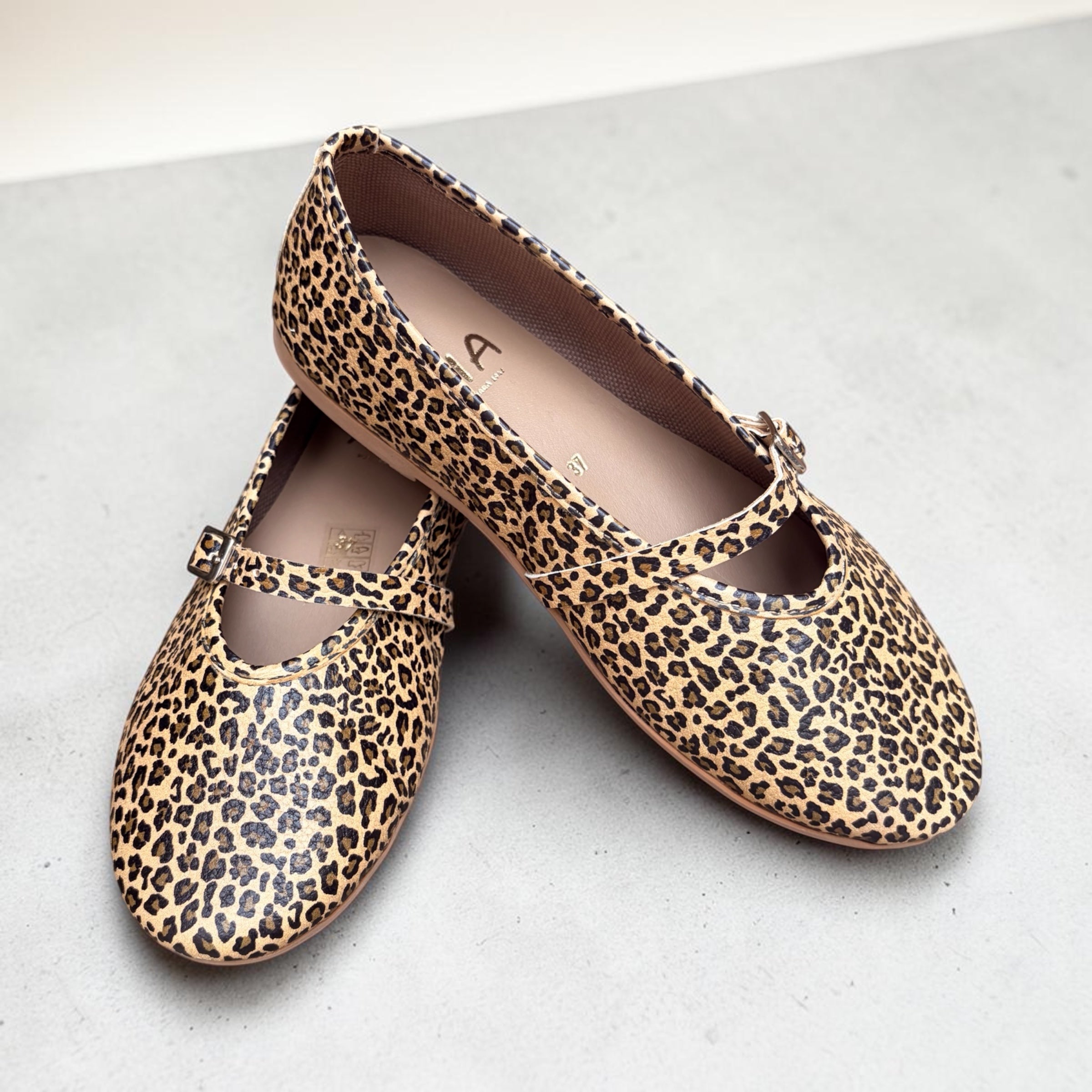 Mary Jane Mónaco | Mini Leopardo